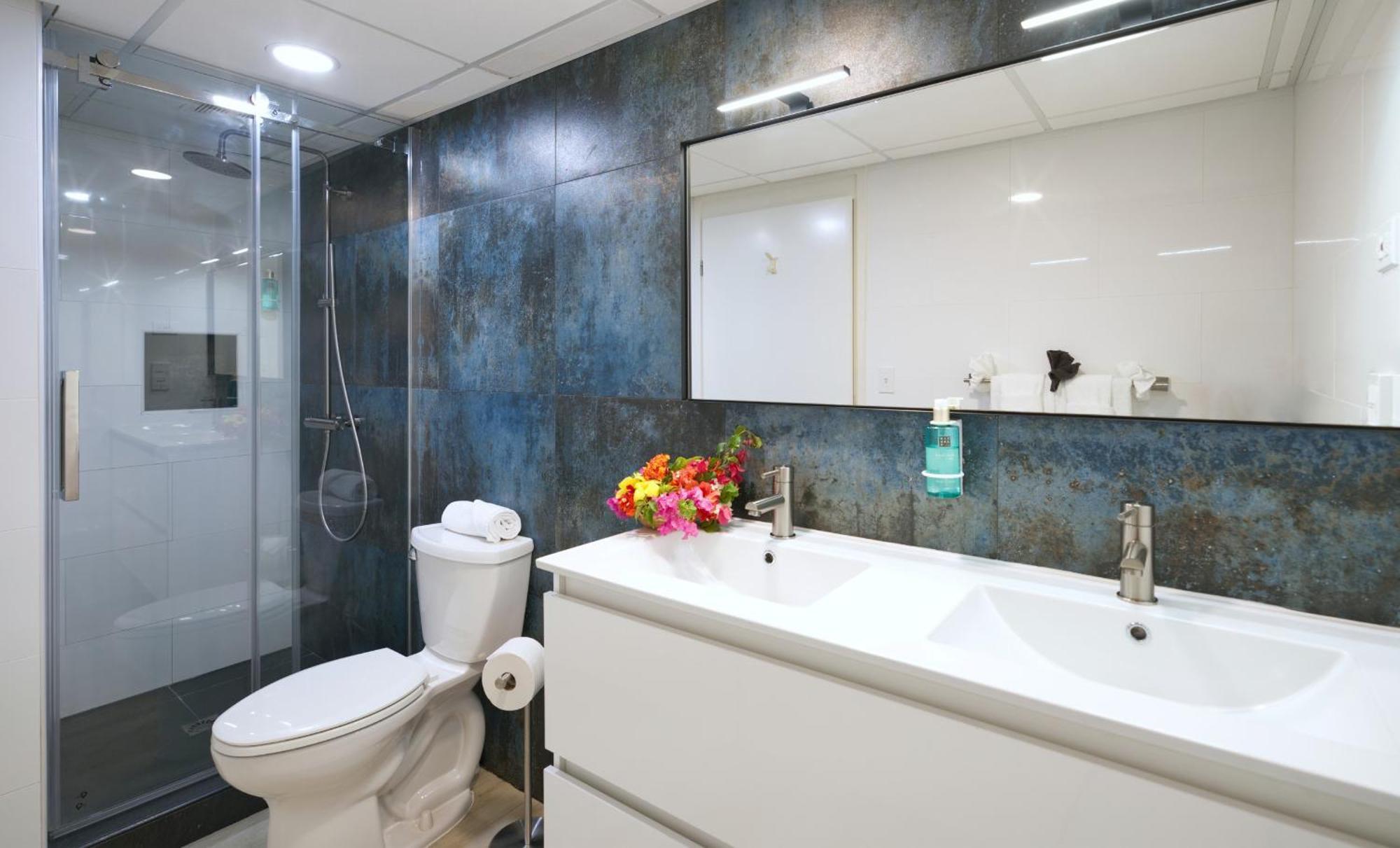 La Vista Resort 심슨 베이 외부 사진
